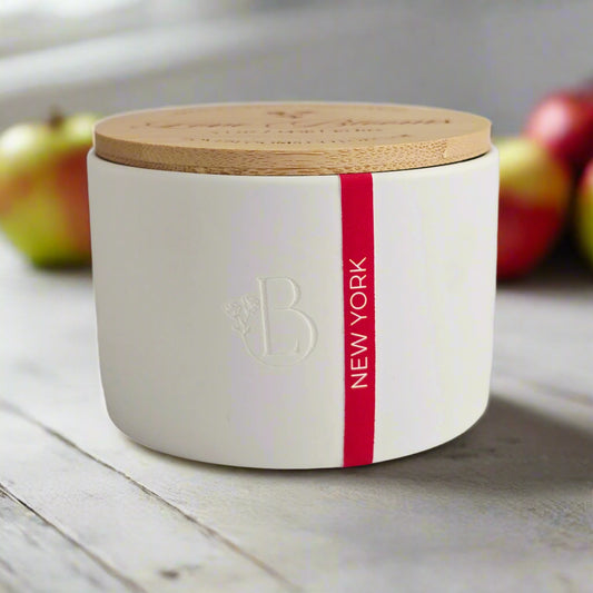 New York Apple Scented Candle